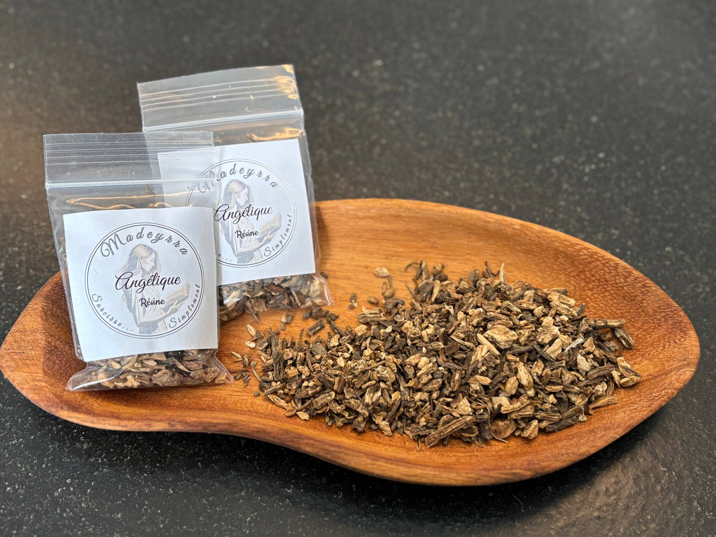 Herbe magique - Angélique
