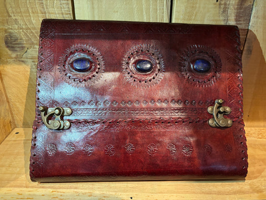 Livre en cuir BoS- 10 ‘’ x13’’ trois lapis