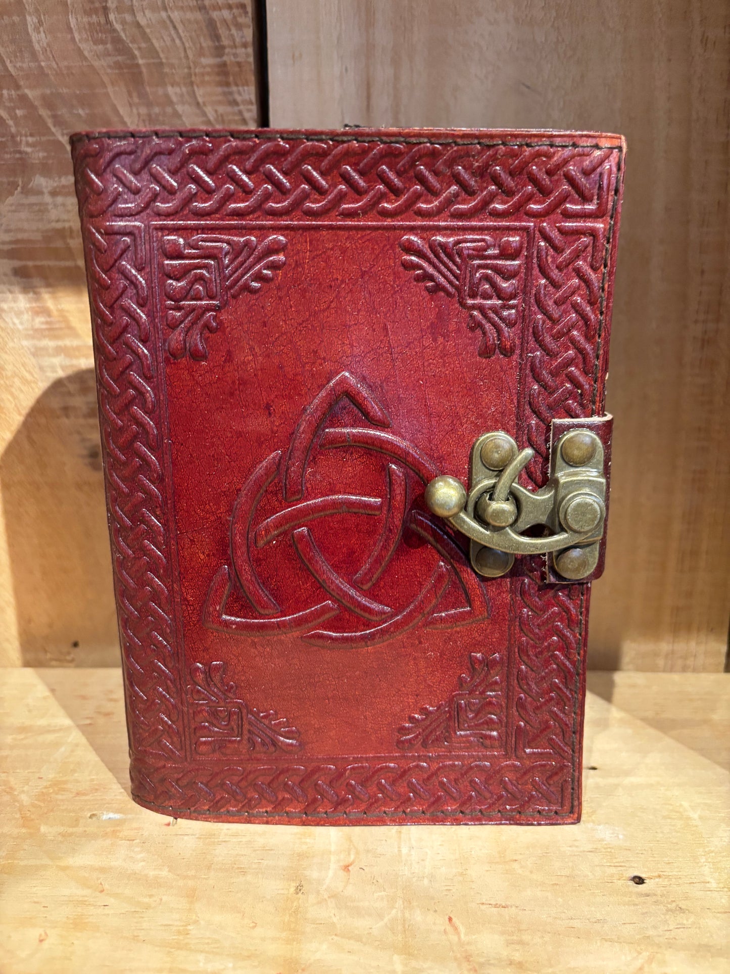 Livre en cuir BoS-5’’x7’’-triquetra