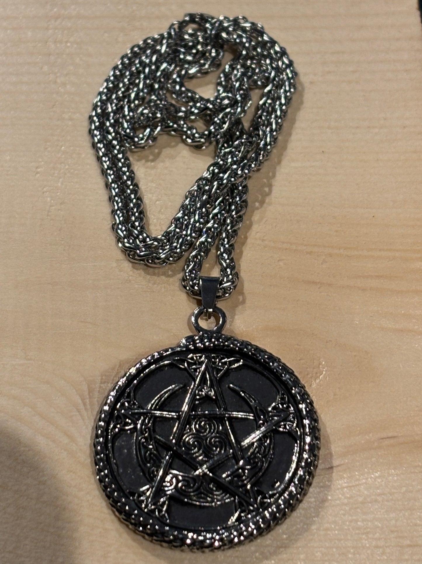 Pendentif – Pentagramme