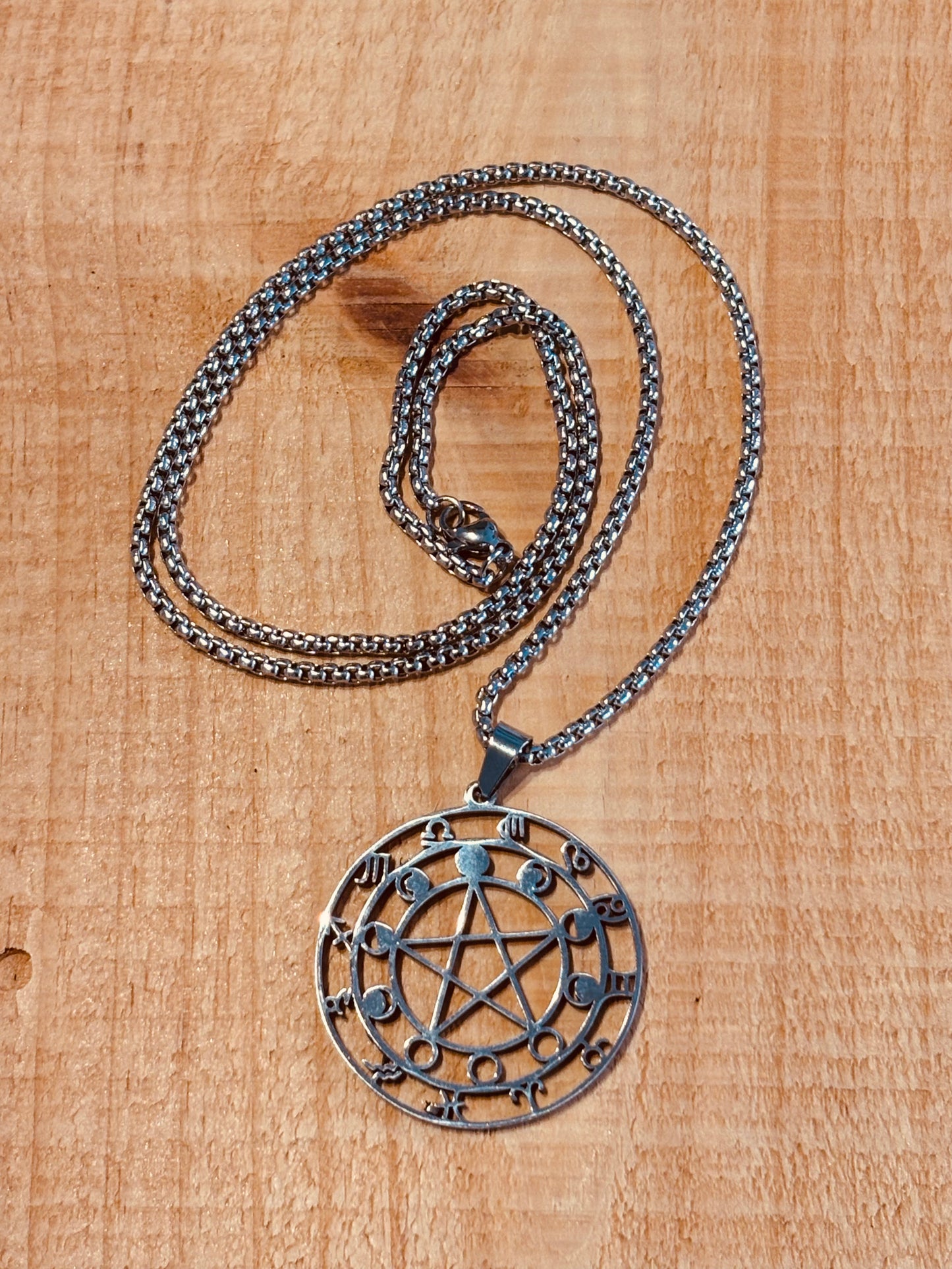 Pendentif – Pentagramme & Phases de Lune