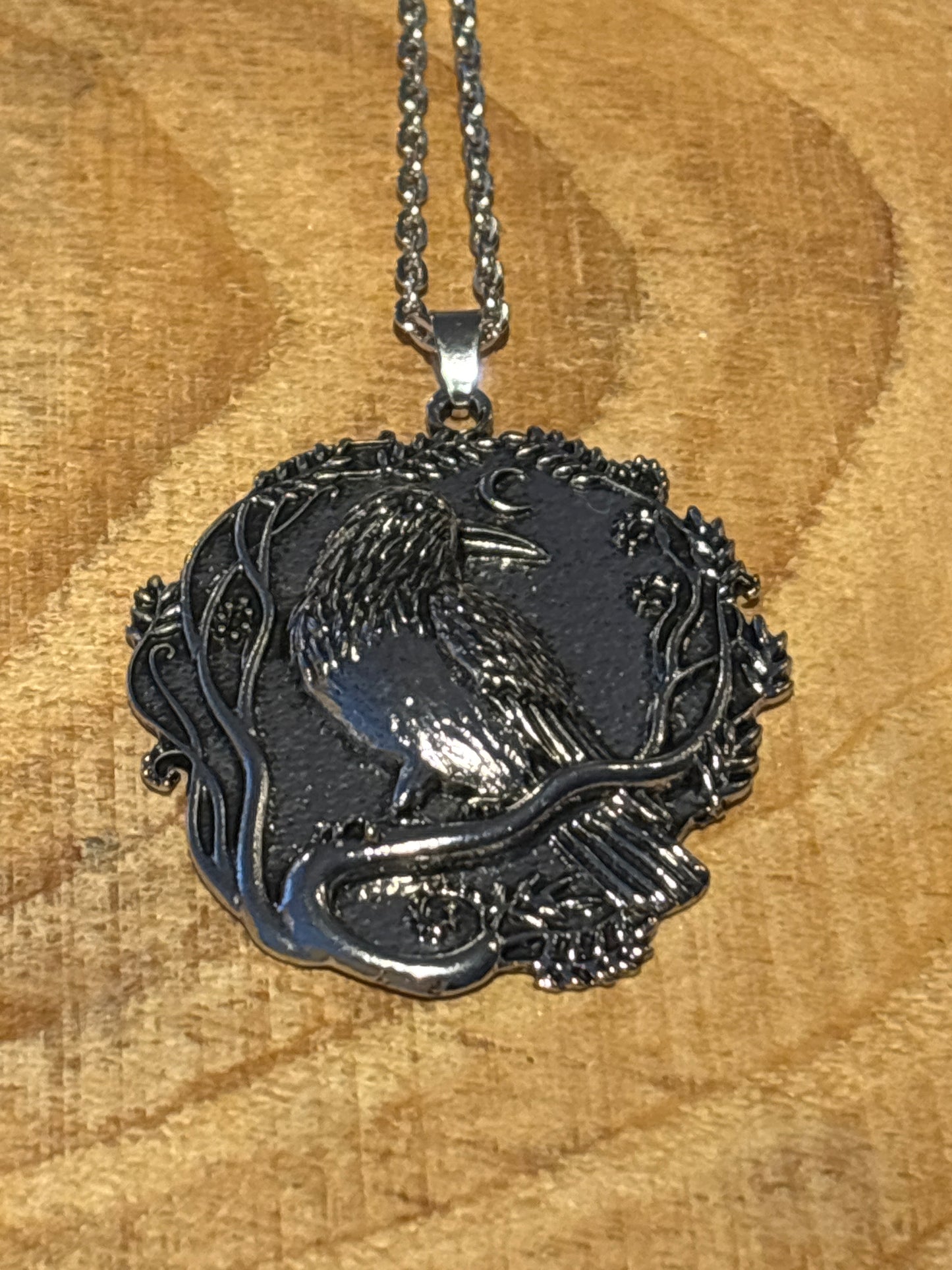 Pendentif – Corbeau Lune