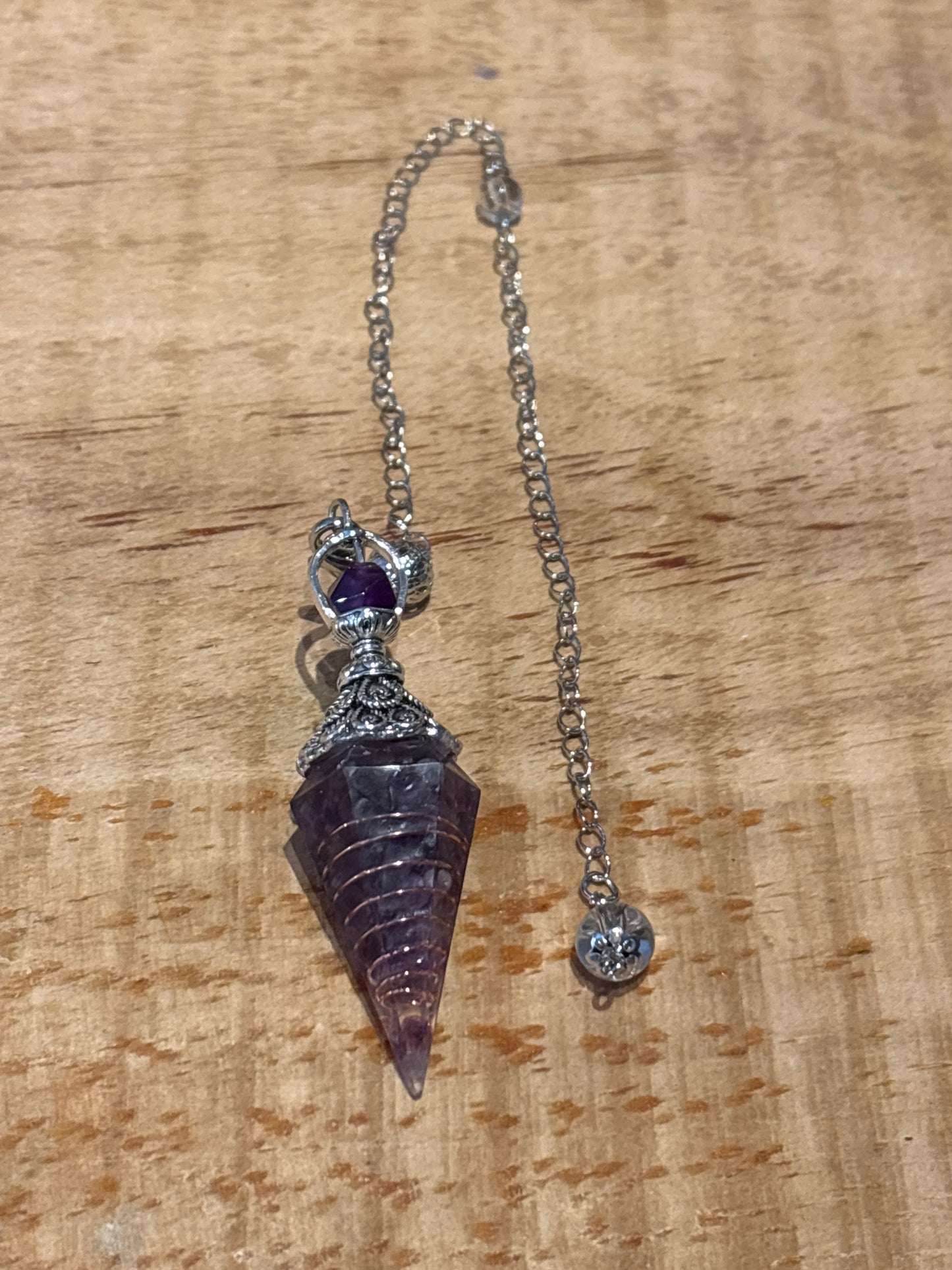 Pendule – Orgonite argent Pointe