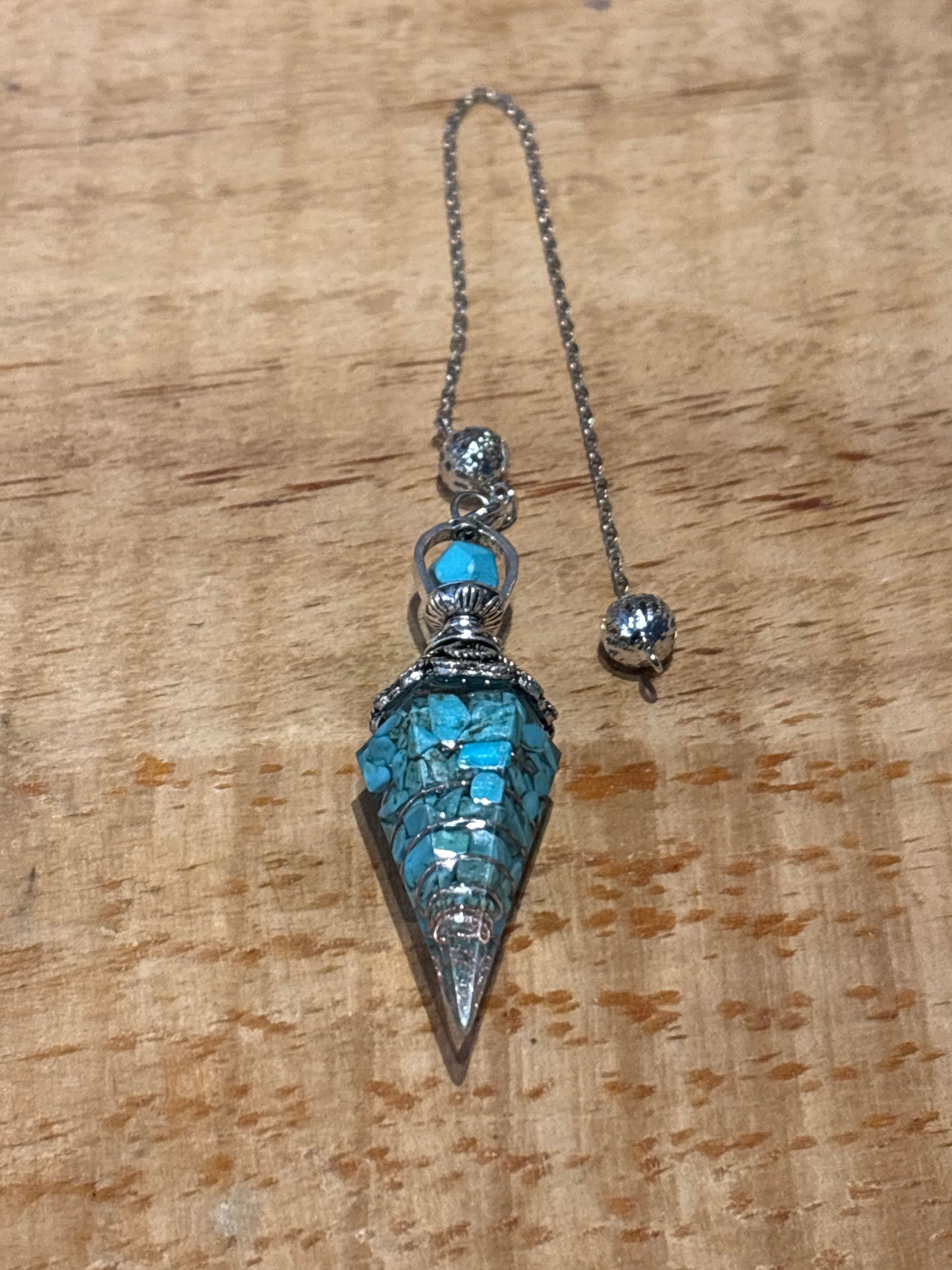 Pendule – Orgonite argent Pointe